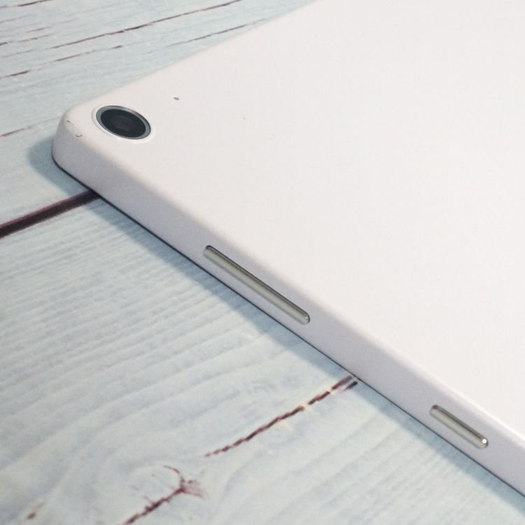 docomo dtab d-41A SHARP Android���֥�å� �ۥ磻��  648