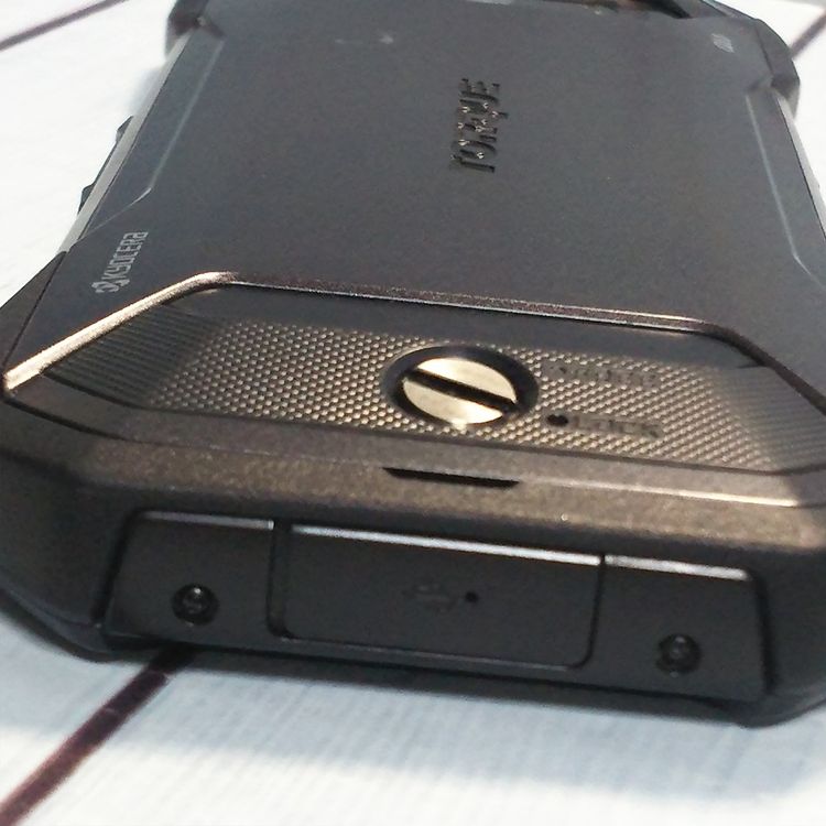 au ������ TORQUE 5G KYG01 �֥�å�  476