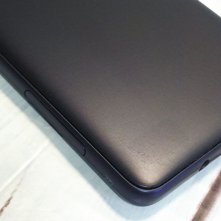 au Qua phone QZ ������ KYV44 ����ǥ���  586