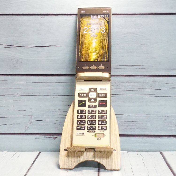 KYOCERA au KYF36 ���󤿤󥱡����� GOLD  701