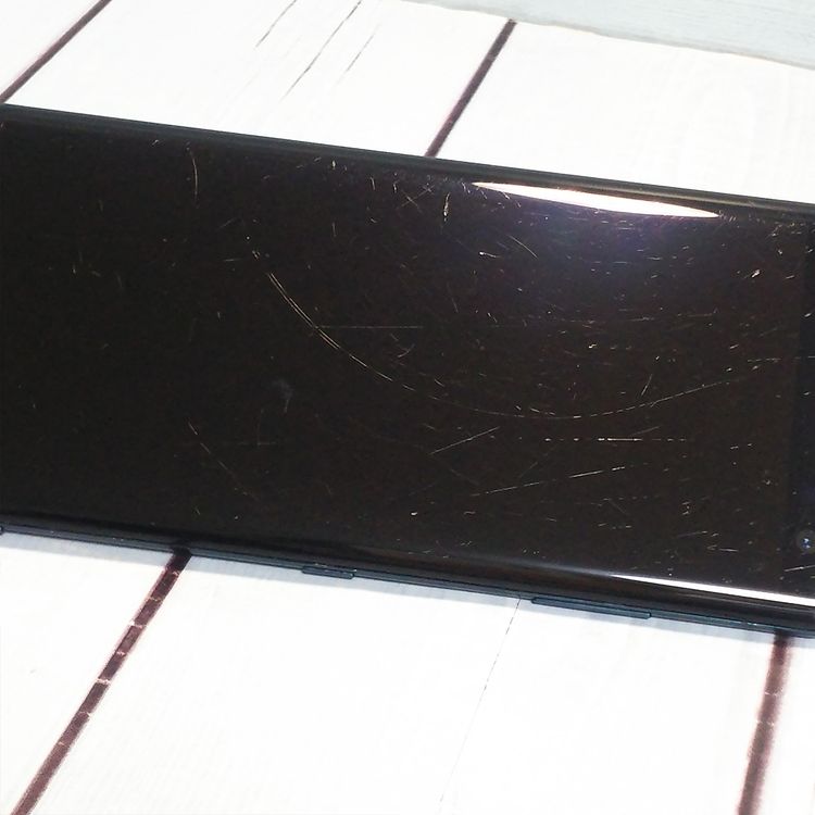 docomo Xperia XZ3 SO-01L �֥�å� [������]  526