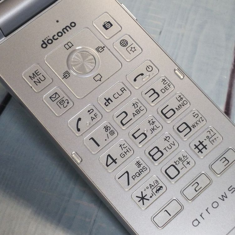 docomo arrows �ٻ��� �������� F-03L ����С�  578