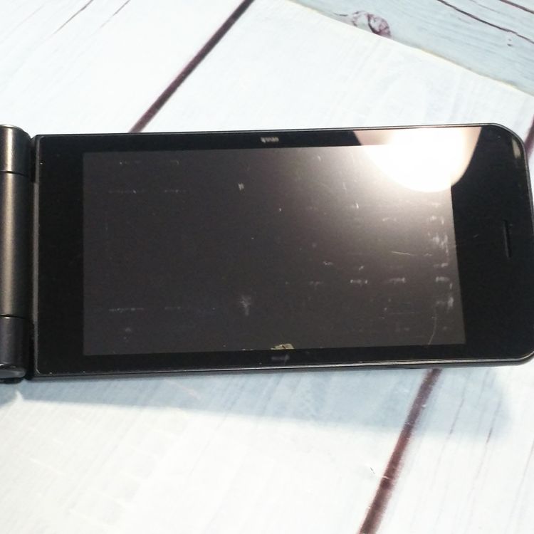 docomo arrows �ٻ��� �������� F-03L �֥�å�  712