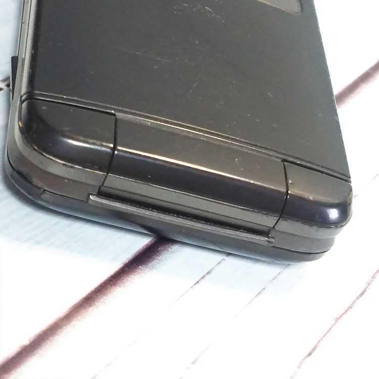 au ������ GRATINA ��[����] �֥�å� KYF39 [������]  983