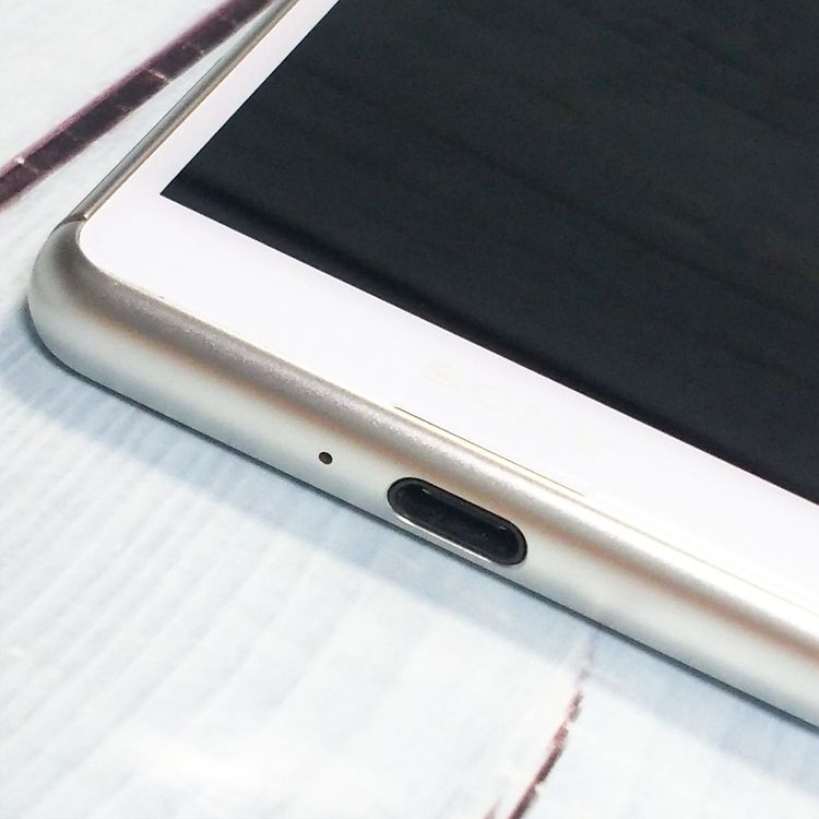 docomo Xperia Ace SO-02L �ۥ磻��  252