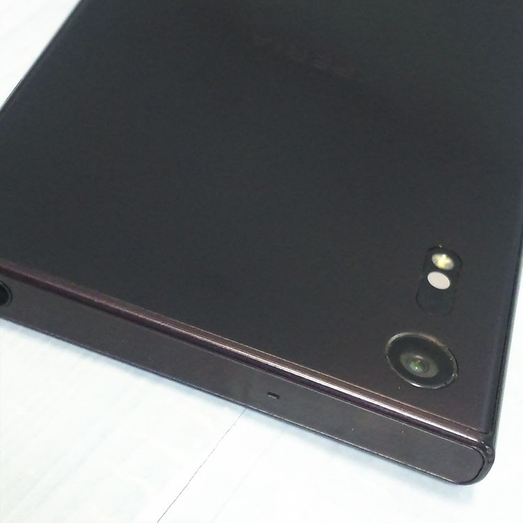 SONY Xperia XZ SOV34 au  �ߥͥ��֥�å� Black  308