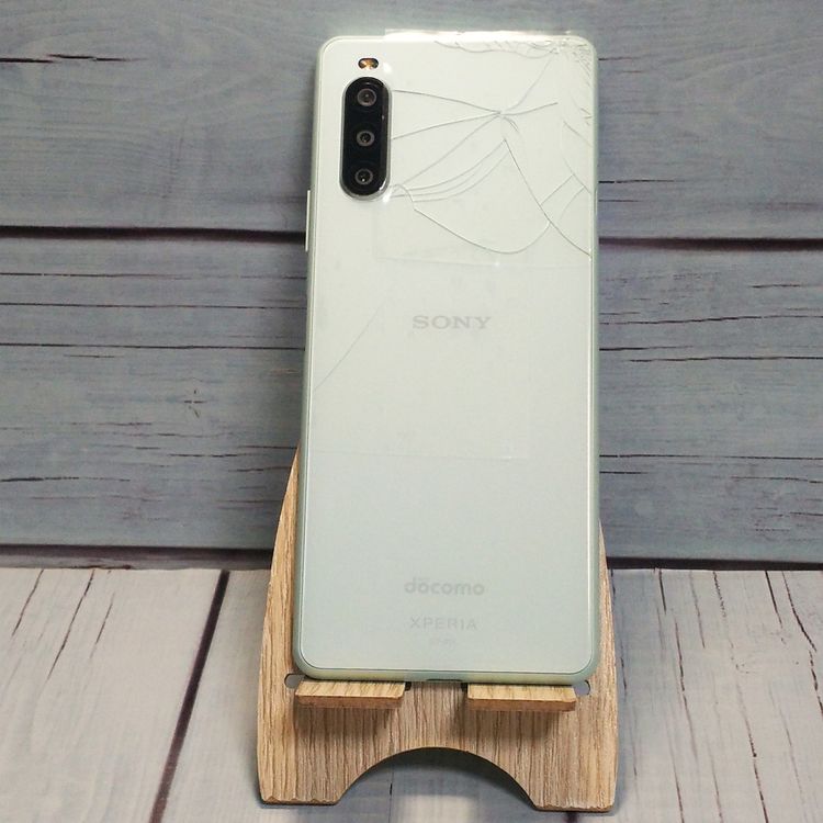 docomo Xperia 10 II SO-41A �ߥ�� [������]  285