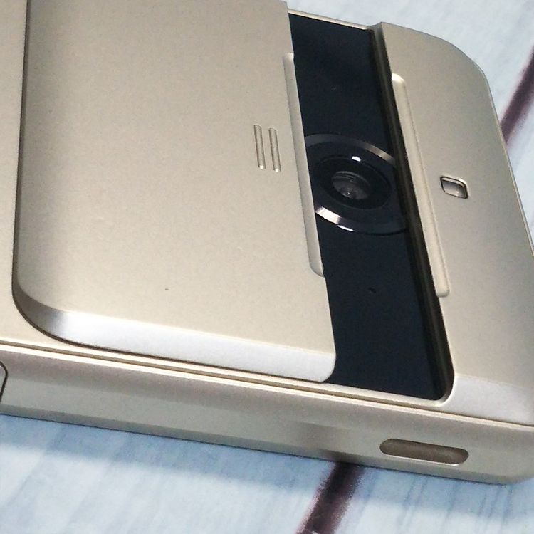 SHARP au SHV36 BASIO2 �������  999