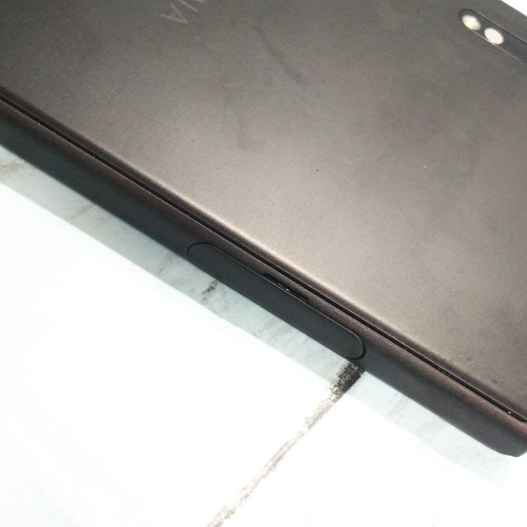 SONY Xperia XZs SOV35 au �֥�å�  121