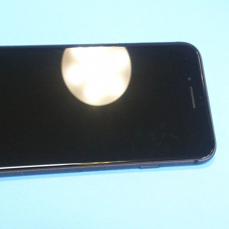 au iPhone8 64GB ���ڡ������졼  297