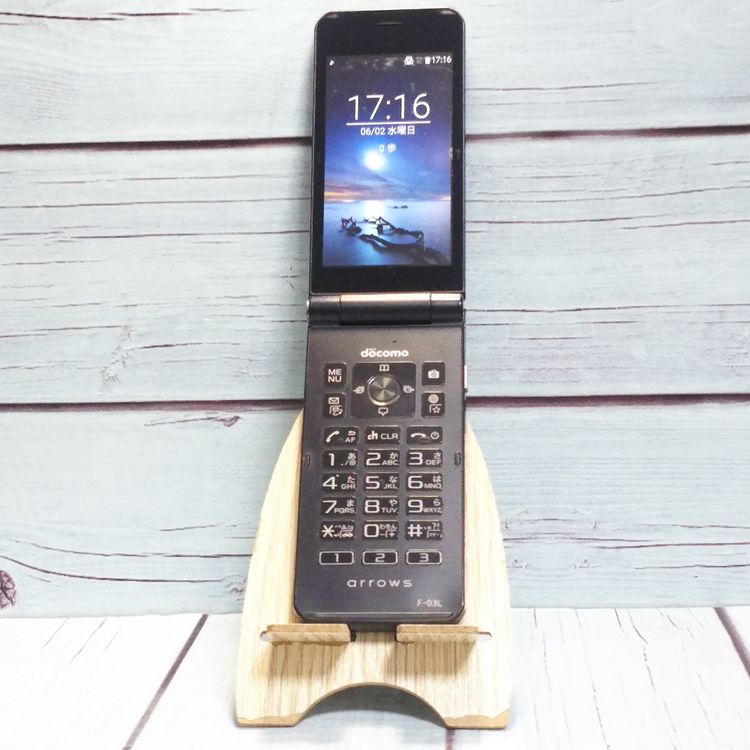 docomo arrows ٻ  F-03L ֥å  712