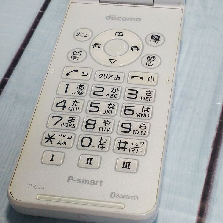 PANASONIC docomo P-smart �������� P-01J �ۥ磻��  151