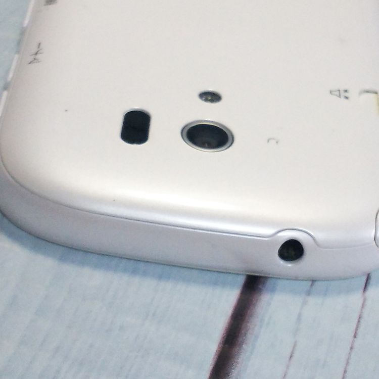 �ٻ��� �餯�餯���ޡ��ȥե���3 F-06F docomo �ۥ磻�� 648