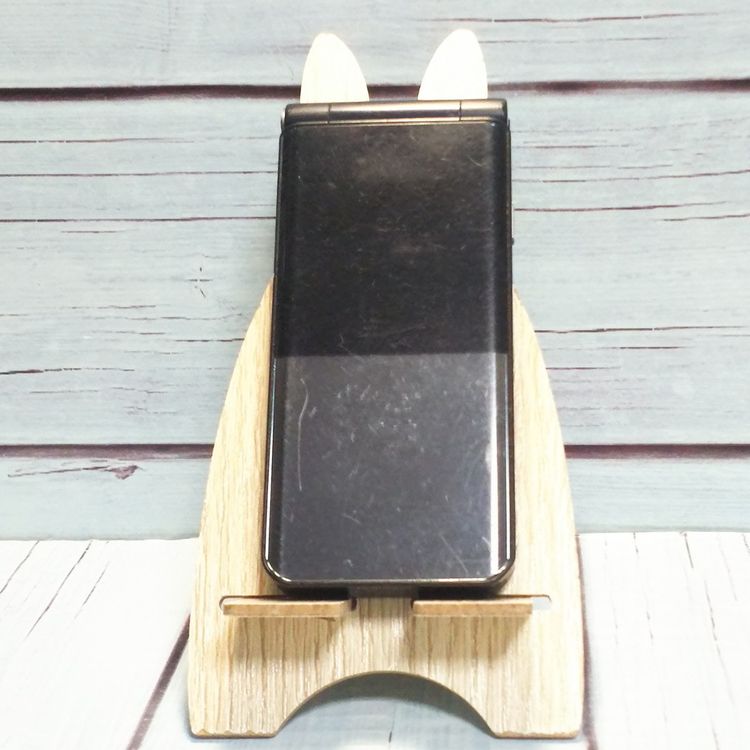 docomo arrows �ٻ��� �������� F-03L �֥�å�  686