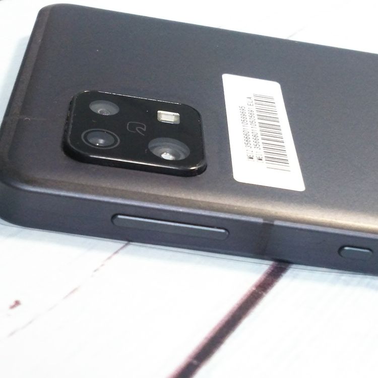 SHARP AQUOS sense6 SH-M19 �֥�å� 64GB [�����]  691