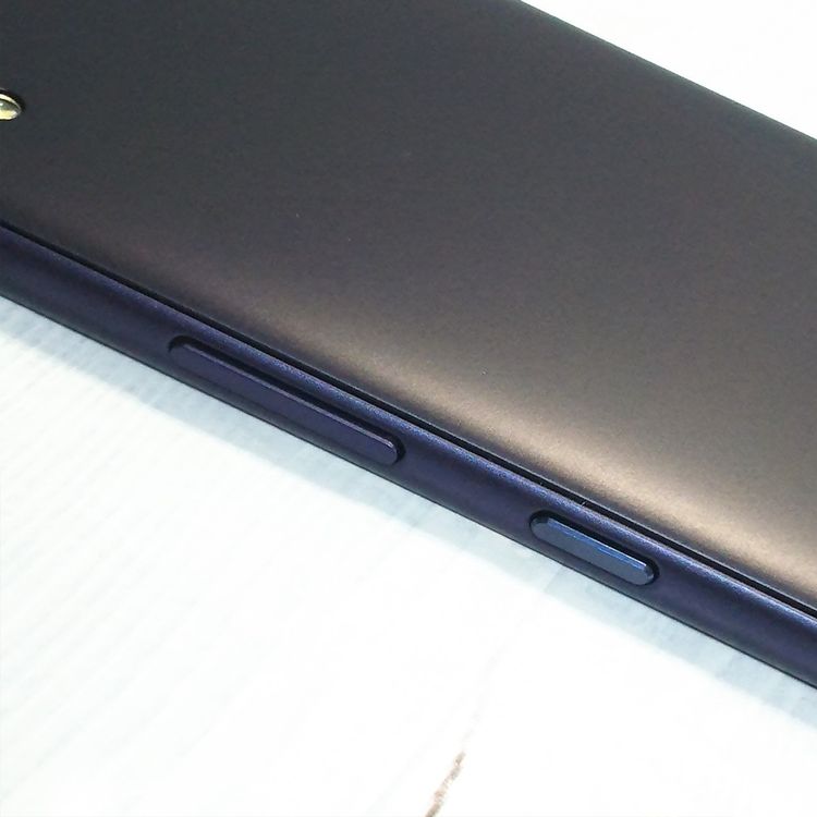 au Qua phone QZ ������ KYV44 ����ǥ���  ���� 044