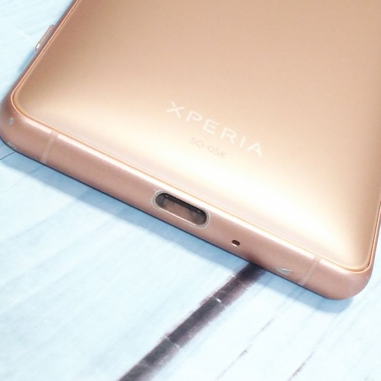 docomo Xperia XZ2 Compact SO-05K �ԥ�  530