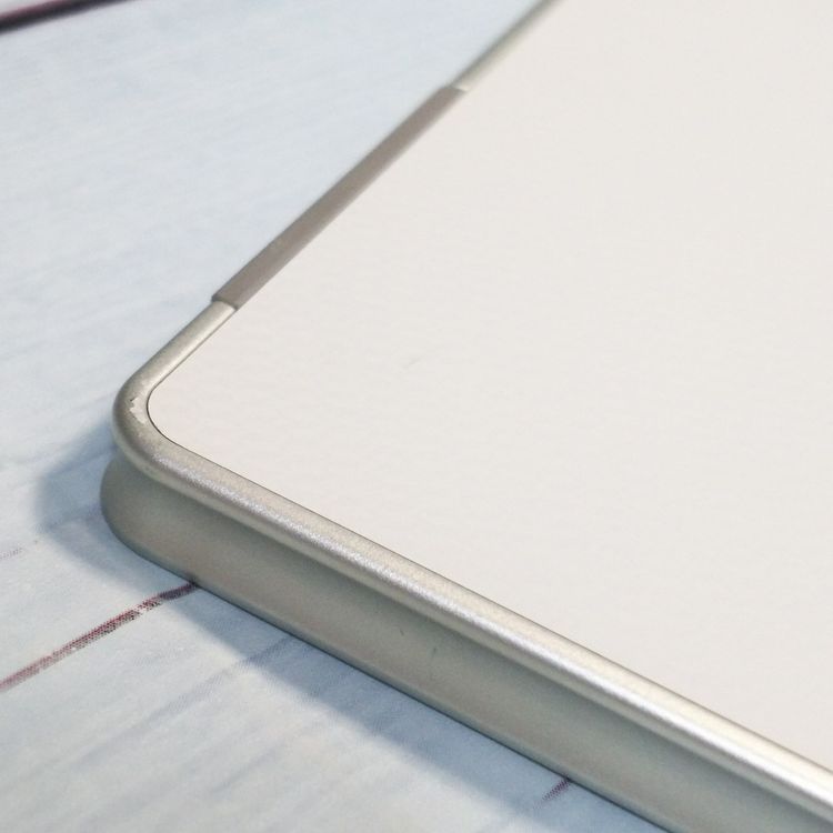docomo arrows Tab F-02K White �ۥ磻��  958