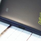 au Qua phone QZ ������ KYV44 ����ǥ���  083