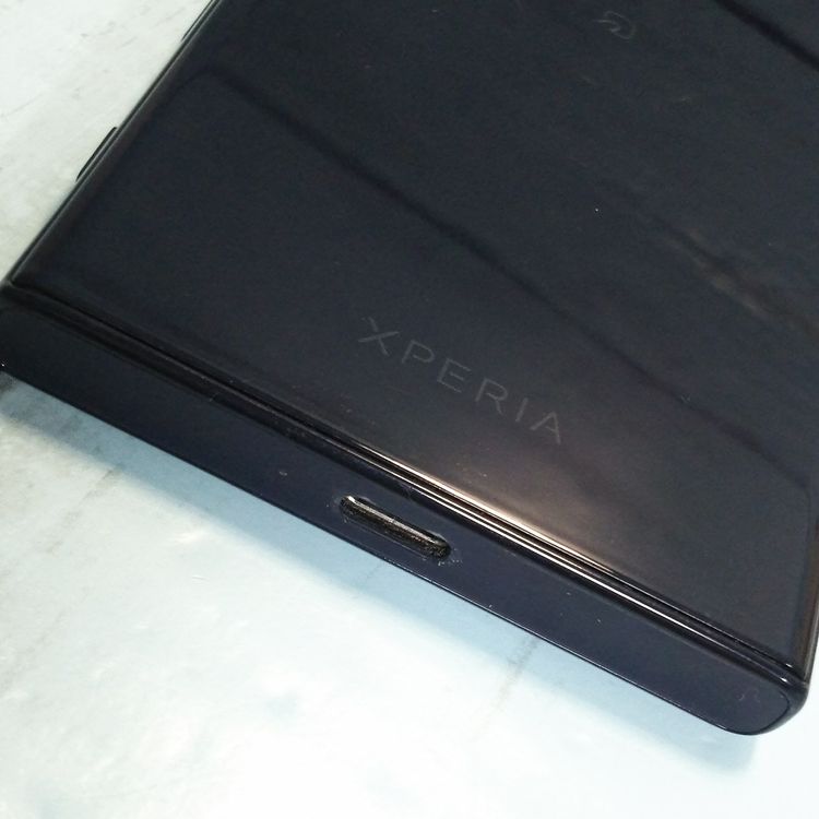 docomo Xperia X Compact SO-02J Black [������]  879