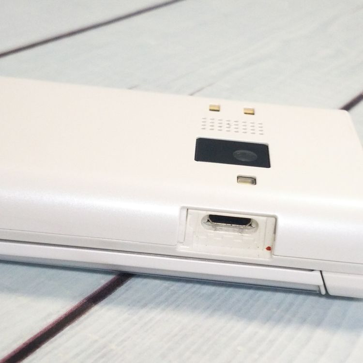 SoftBank ������ DIGNO�������� 501KC �ۥ磻��  375