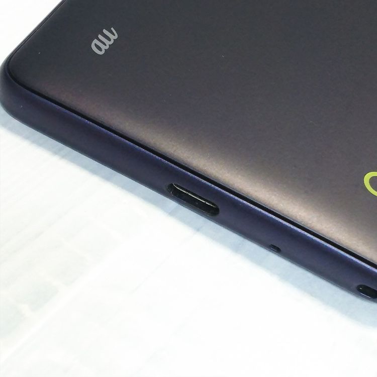 au Qua phone QZ ������ KYV44 ����ǥ���  340