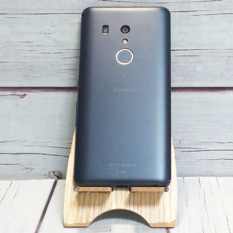 docomo arrows Be3 F-02L �֥�å�  429