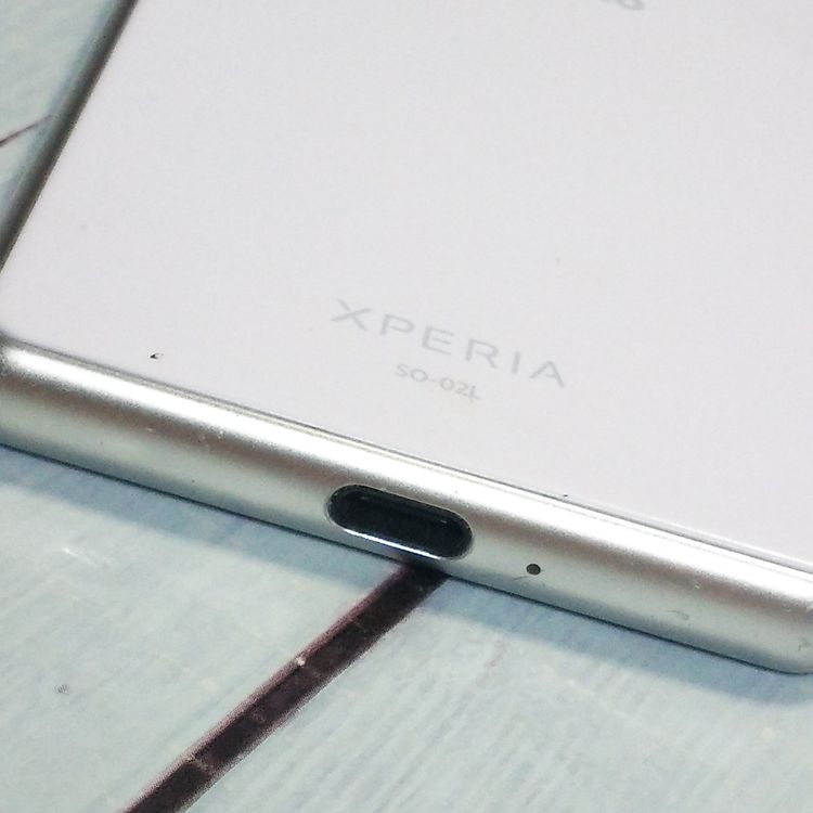 docomo Xperia Ace SO-02L �ۥ磻��  763