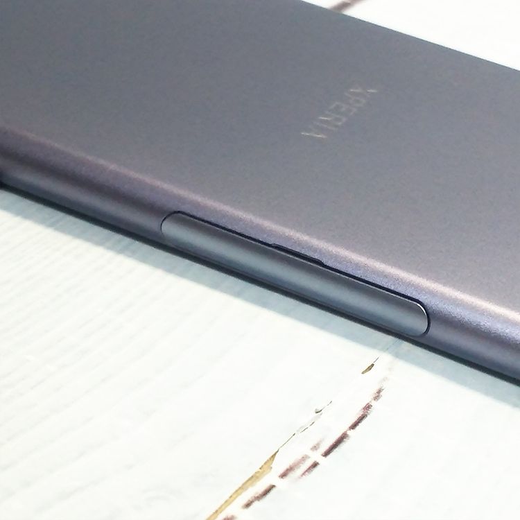au Xperia XZ1 SOV36 Moonlit Blue �֥롼  542