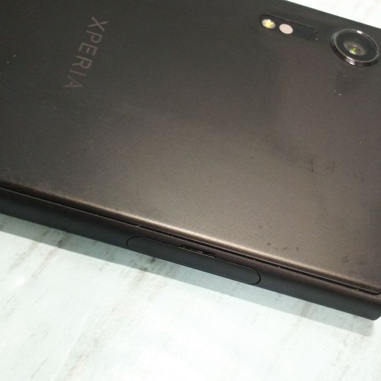 SONY Xperia XZs SOV35 au �֥�å�  767