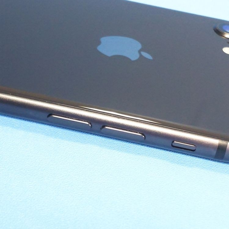 au iPhone8 64GB ���ڡ������졼  837