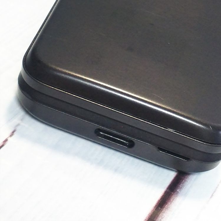 au GRATINA KYF42 �֥�å� ������ SIM���å�  269