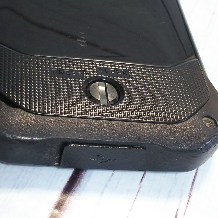 au KYV41 TORQUE G03 �֥�å� KYOCERA  764