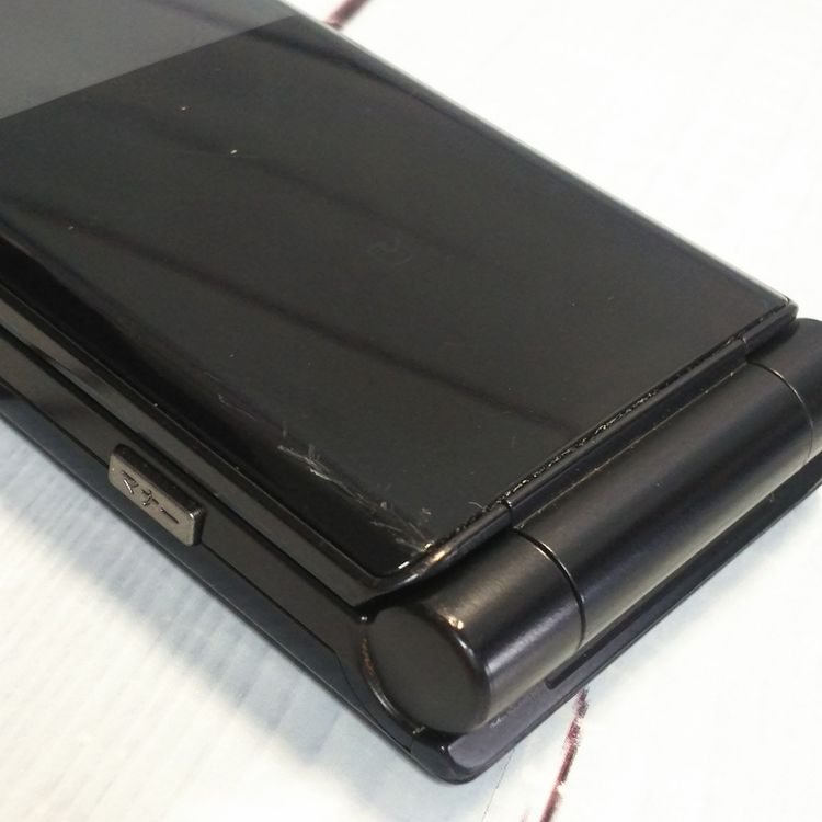 docomo arrows �ٻ��� �������� F-03L �֥�å�  973