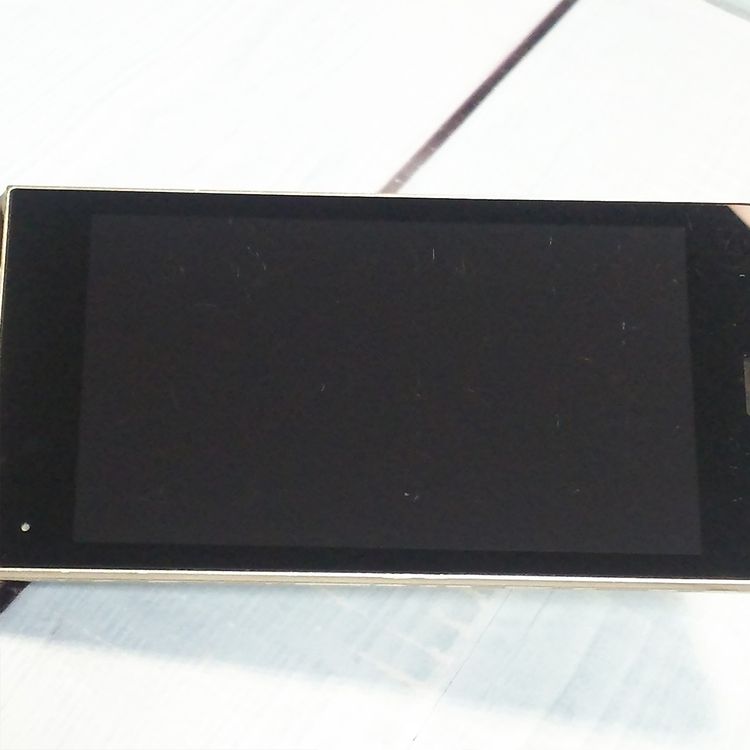 au SHARP AQUOS K SHF34 �����ѥ󥴡���� [������]  207