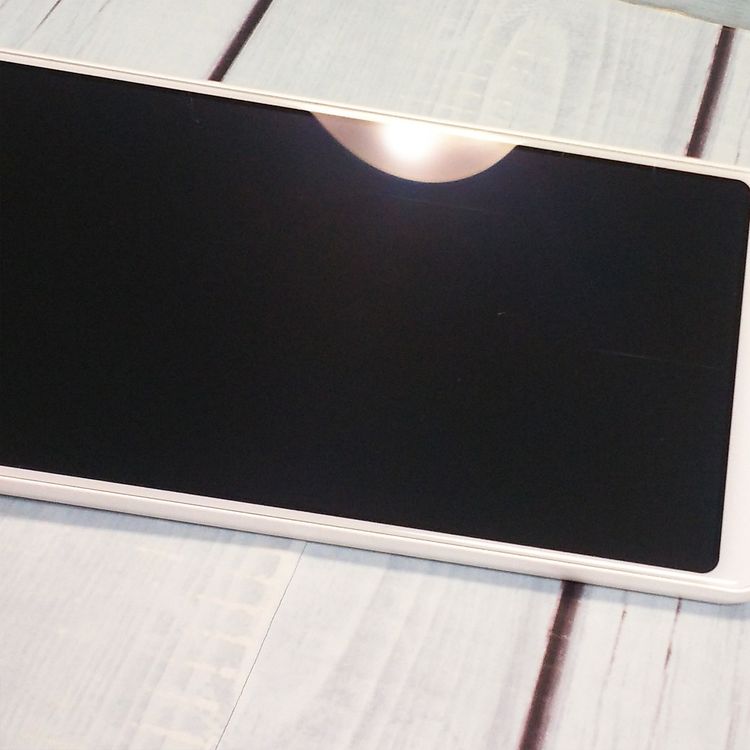 docomo arrows Be3 F-02L �ۥ磻��  757