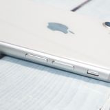 SoftBank iPhone8 64GB �Хåƥ꡼100% ����С�  666