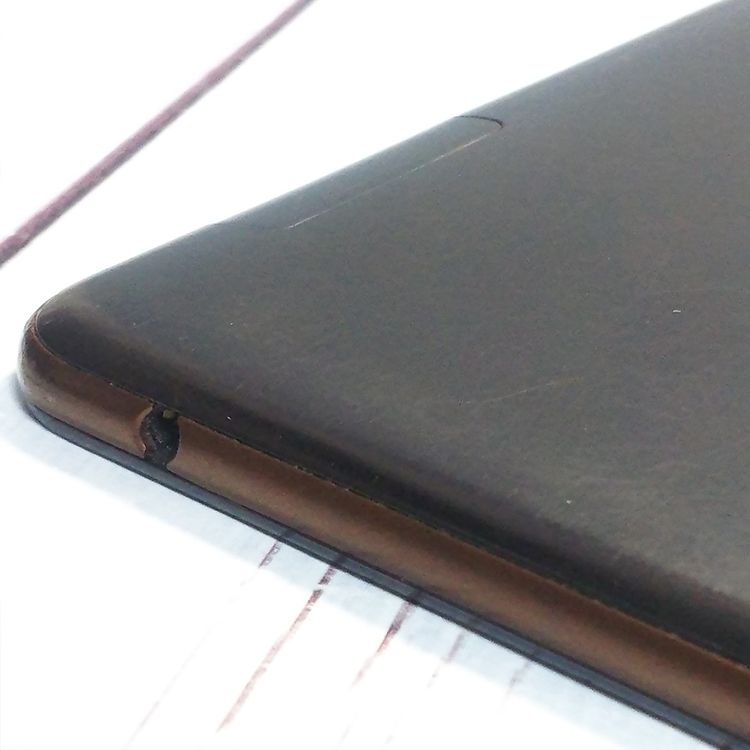 au KYOCERA Qua tab QZ8 �⥫�֥�å� KYT32  659