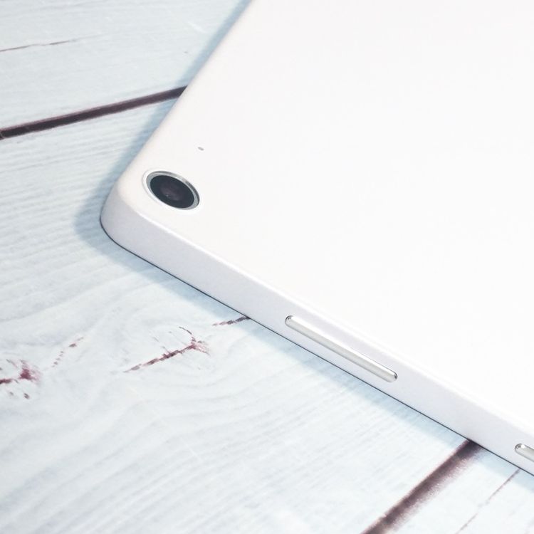 docomo dtab d-41A SHARP Android���֥�å� �ۥ磻��  663