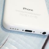 au iPhone5c 16GB �ۥ磻�� 913