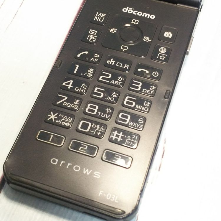 docomo arrows �ٻ��� �������� F-03L �֥�å� [������]  234