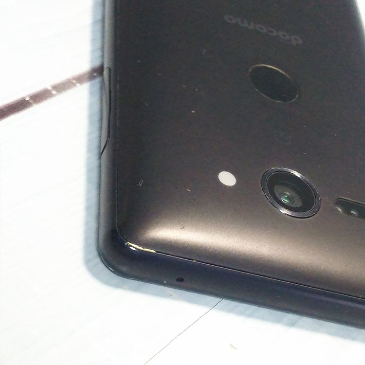 docomo Xperia XZ2 Compact SO-05K �֥�å�  483