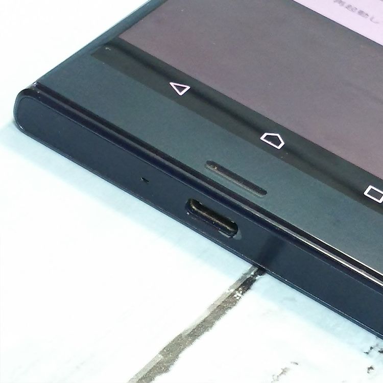 au Xperia XZ SOV34 Forest Blue �ե��쥹�ȥ֥롼  907