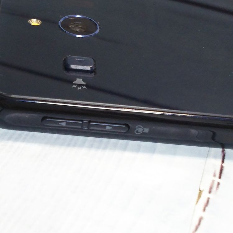 softbank SHARP ����ץ륹�ޥ�3 509SH �֥�å� 126