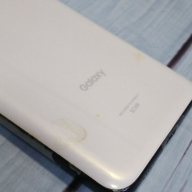 au SCV49 �ۥ磻�� Galaxy A21  653