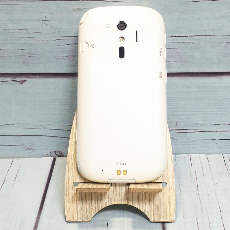 docomo �ٻ��� F-04J �餯�餯���ޡ��ȥե���4 �ۥ磻�� �� WHITE  372