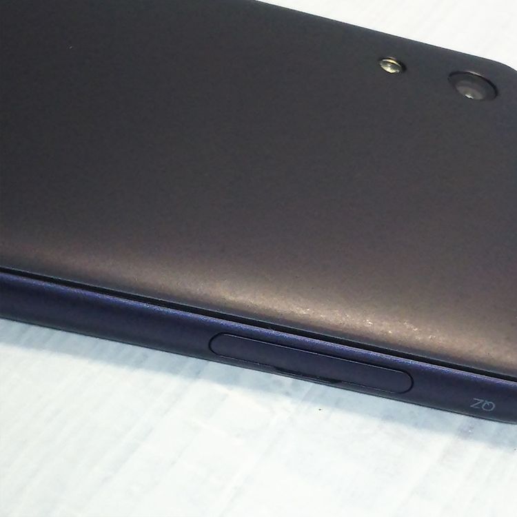 au Qua phone QZ ������ KYV44 ����ǥ���  411