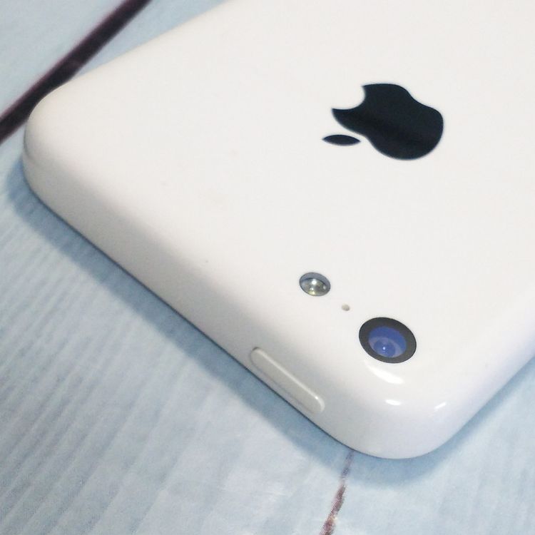 au iPhone5c 16GB �ۥ磻�� 008