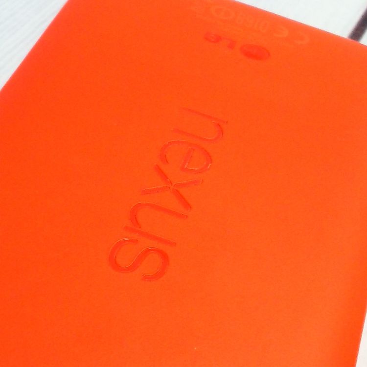 Y!mobile LG Nexus5 16GB LG-D821 �֥饤�ȥ�å�  841