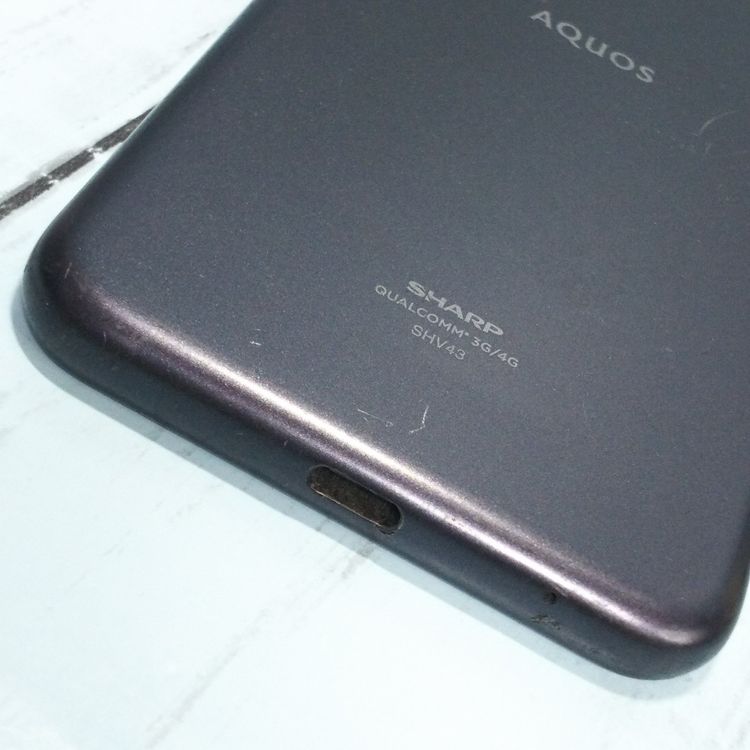 au AQUOS sense2 SHV43 Nuance Black  199